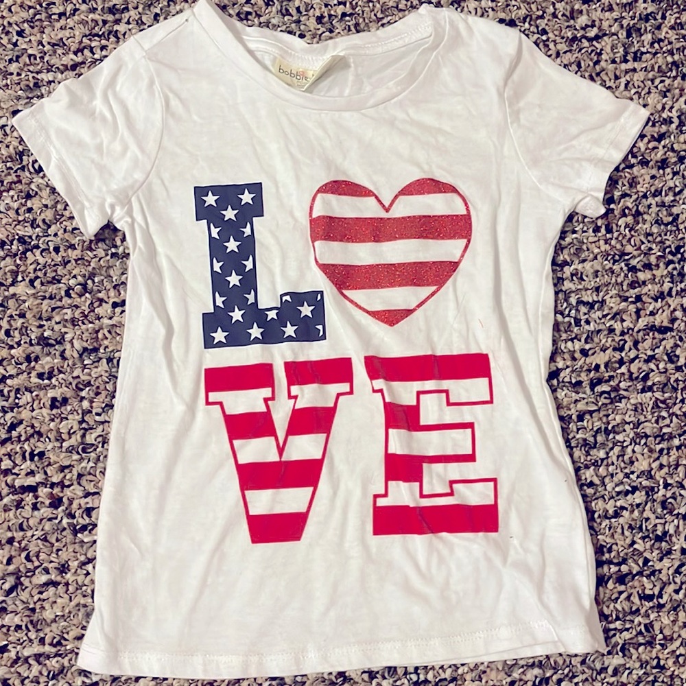 Bobbie brooks Love tee